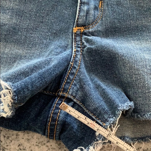 Universal Thread denim shorts - Picture 4 of 4